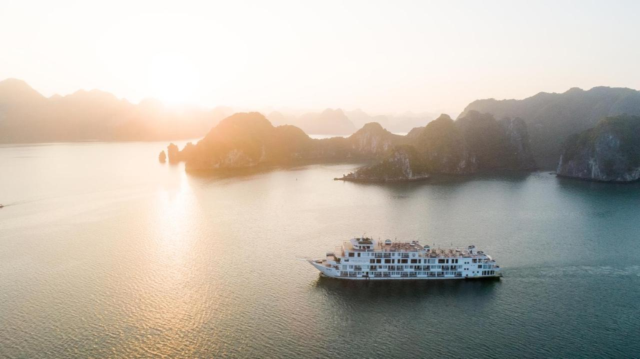 Hotel Ambassador Cruise Halong Bay Ha Long Exterior foto