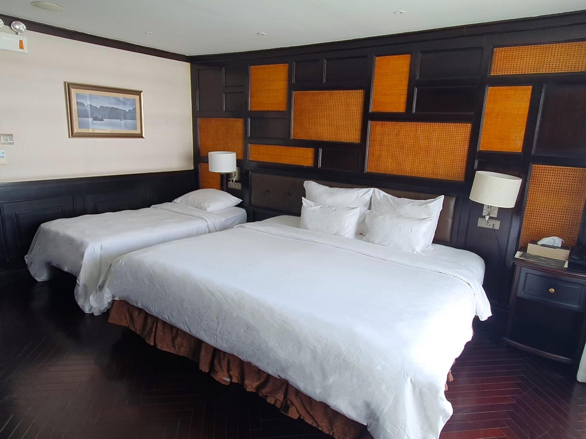 Hotel Ambassador Cruise Halong Bay Ha Long Exterior foto