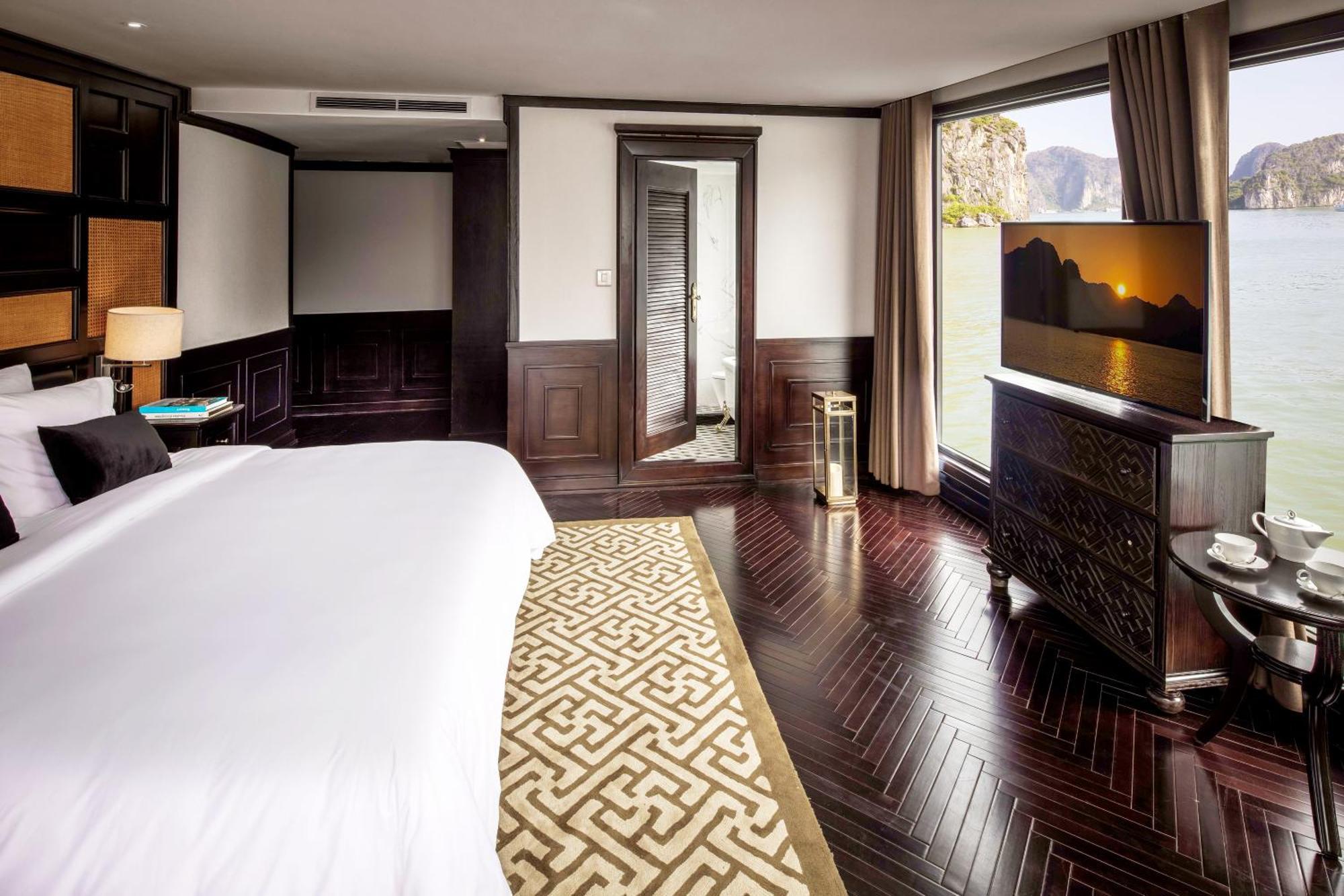 Hotel Ambassador Cruise Halong Bay Ha Long Exterior foto