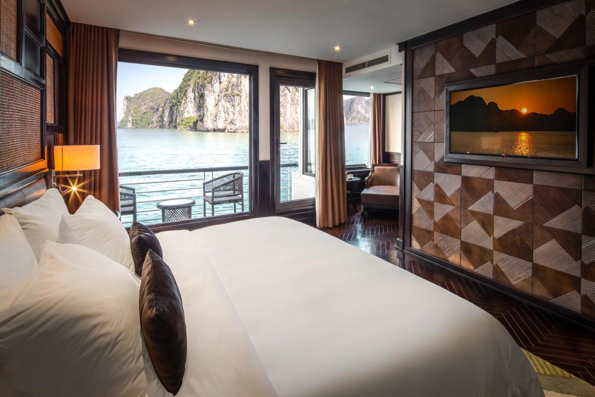 Hotel Ambassador Cruise Halong Bay Ha Long Exterior foto