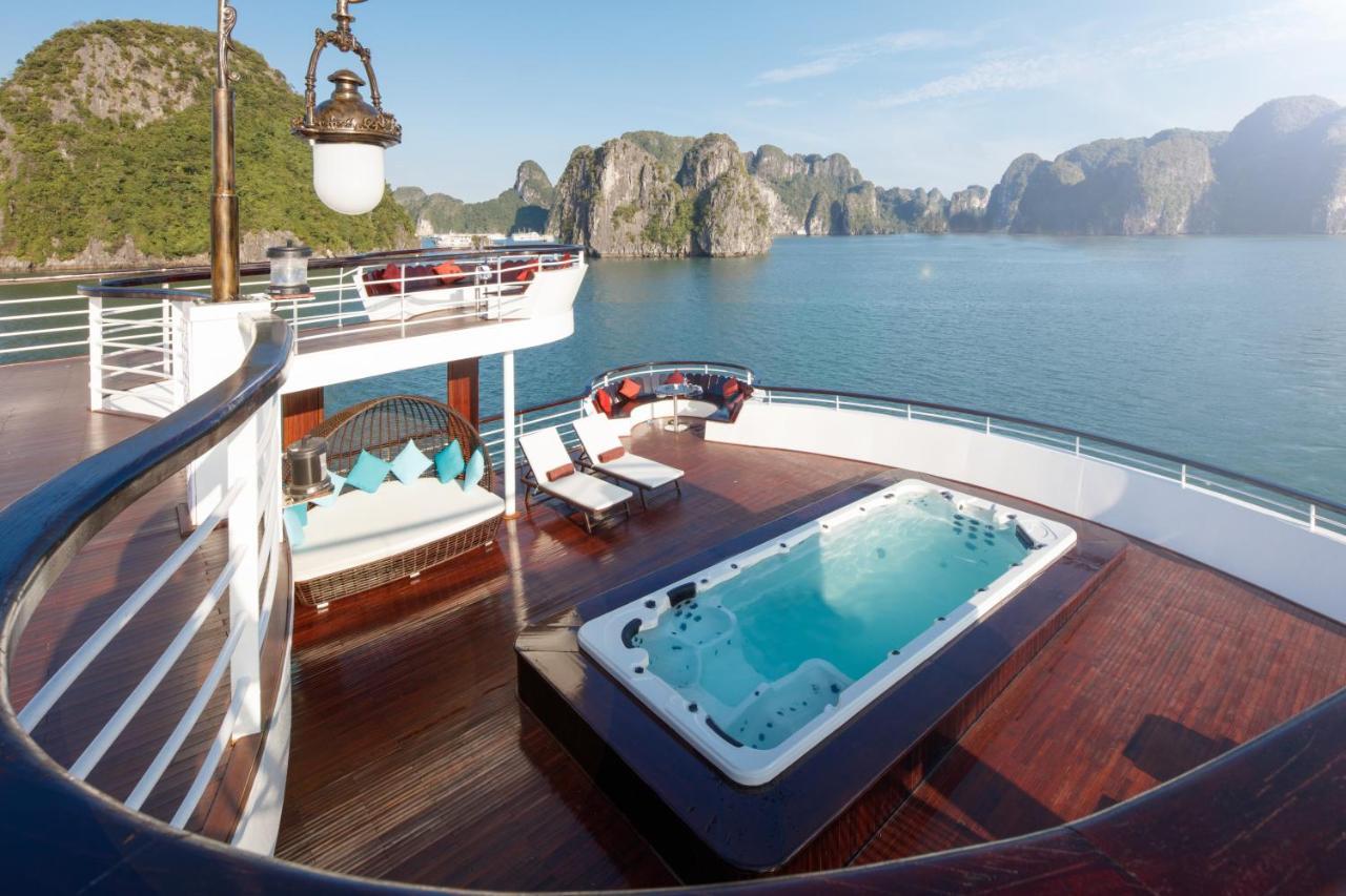 Hotel Ambassador Cruise Halong Bay Ha Long Exterior foto